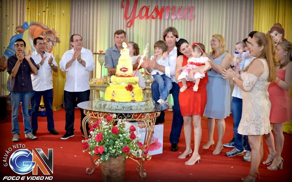 aniversário Yasmim parabéns