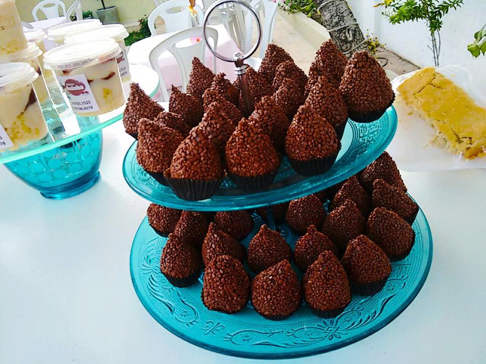 brigadeiro da aninha coxinha