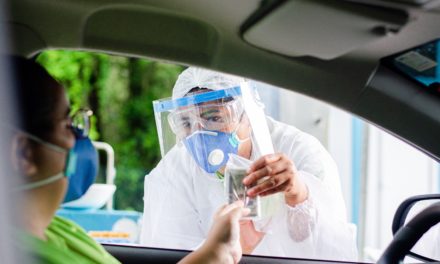 Emilio Ribas inaugura unidade de serviço de drive-thru para coletas