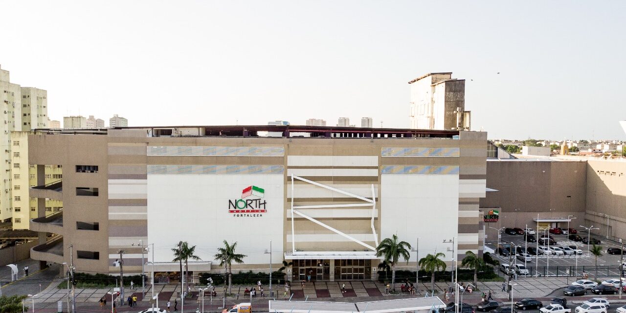 North Shopping Fortaleza retoma a chegada do Papai Noel na área externa