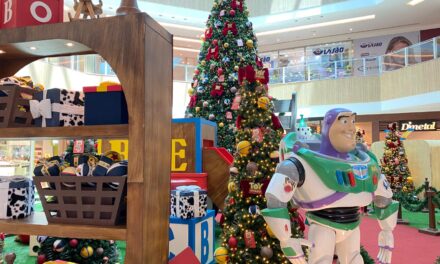 Decorações exclusivas de Natal com tema Toy Story chegam aos shoppings RioMar em Fortaleza
