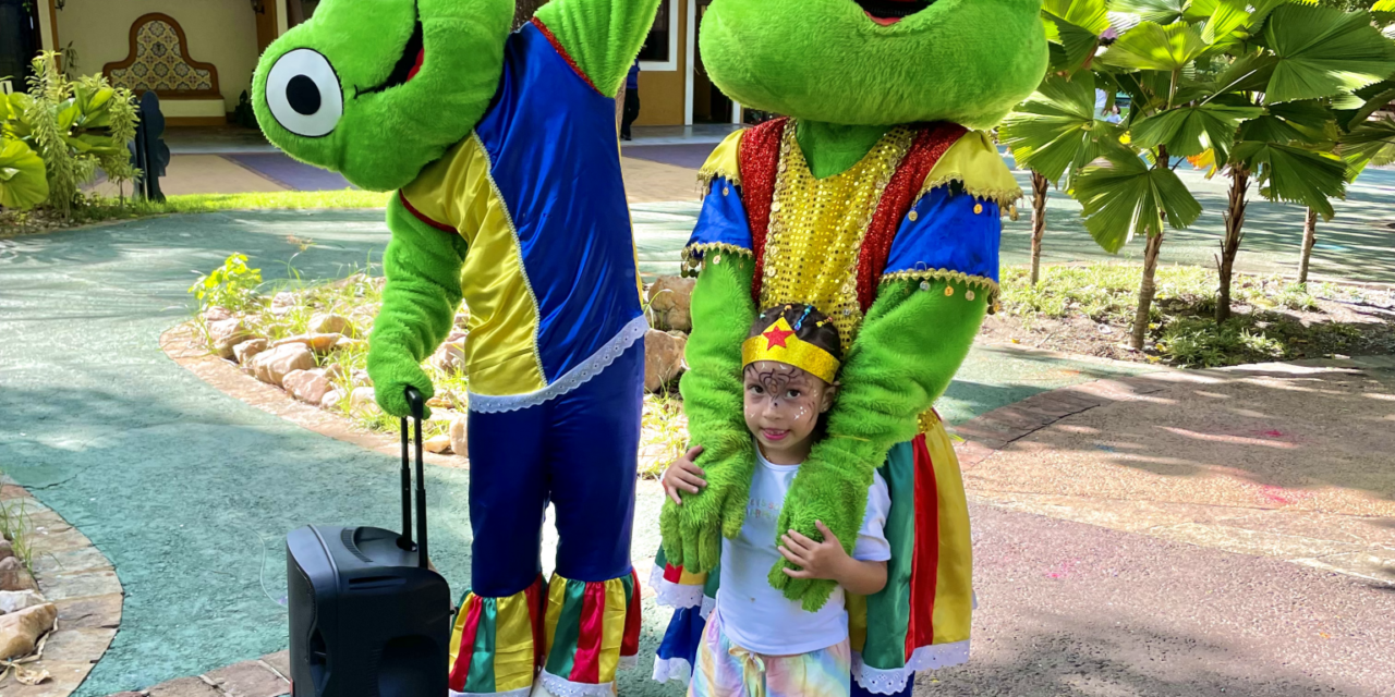 Carnaval Infantil no Engenhoca: Uma Explosão de Cores e Alegria!