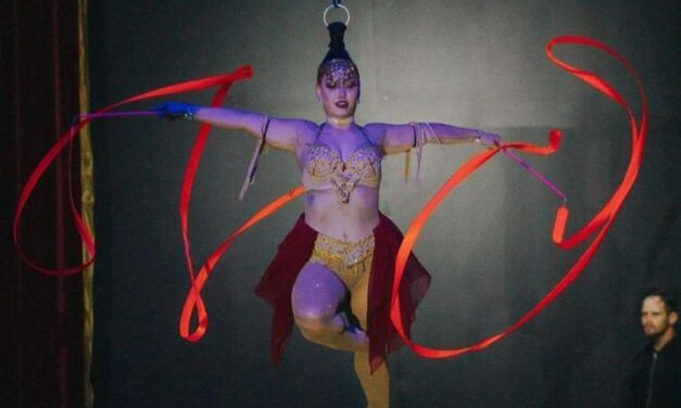 Circo Maximus desembarca no RioMar Kennedy com apresentações de mágicos, palhaços e globo da morte